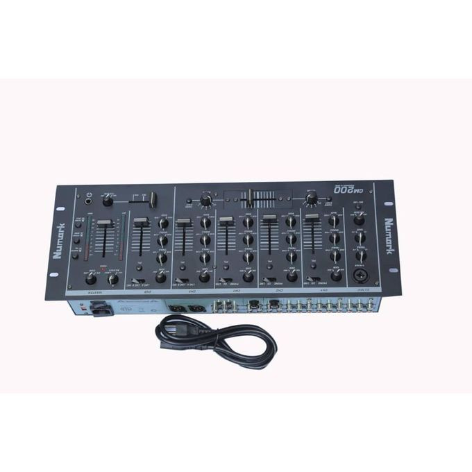 CM 200 Dj Mixer