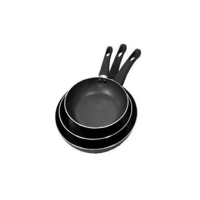 Set of 3 Non-Stick Fry Pans - Black Handle May Vary