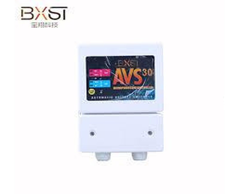 Voltage Switcher Surge Protector AVS 30AMPS/Voltage Guard Appliance Protector