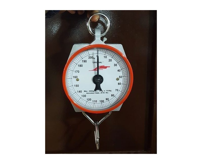 Hanging Weighing Scale With 100Kg Maximum - Red
