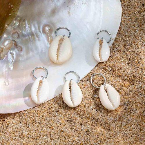 Cowerie Shell hair beads - 20 Pcs